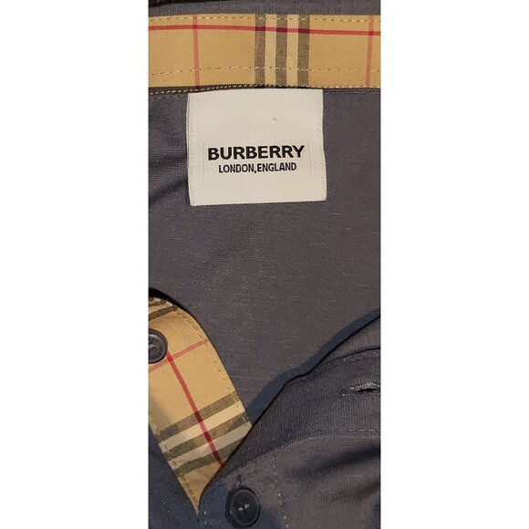 Burberry Polo - Picture 9 of 12